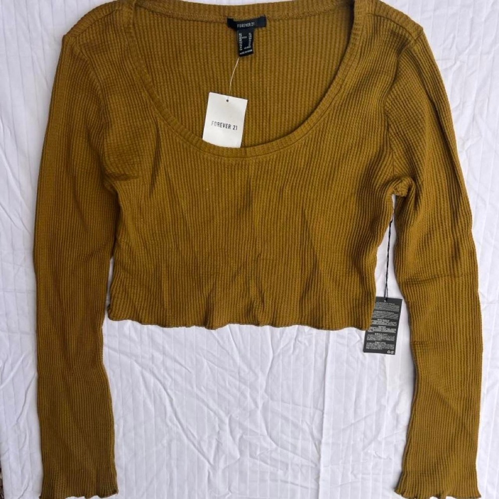 NWT- Forever 21 mustard yellow ribbed knit long sleeve crop top